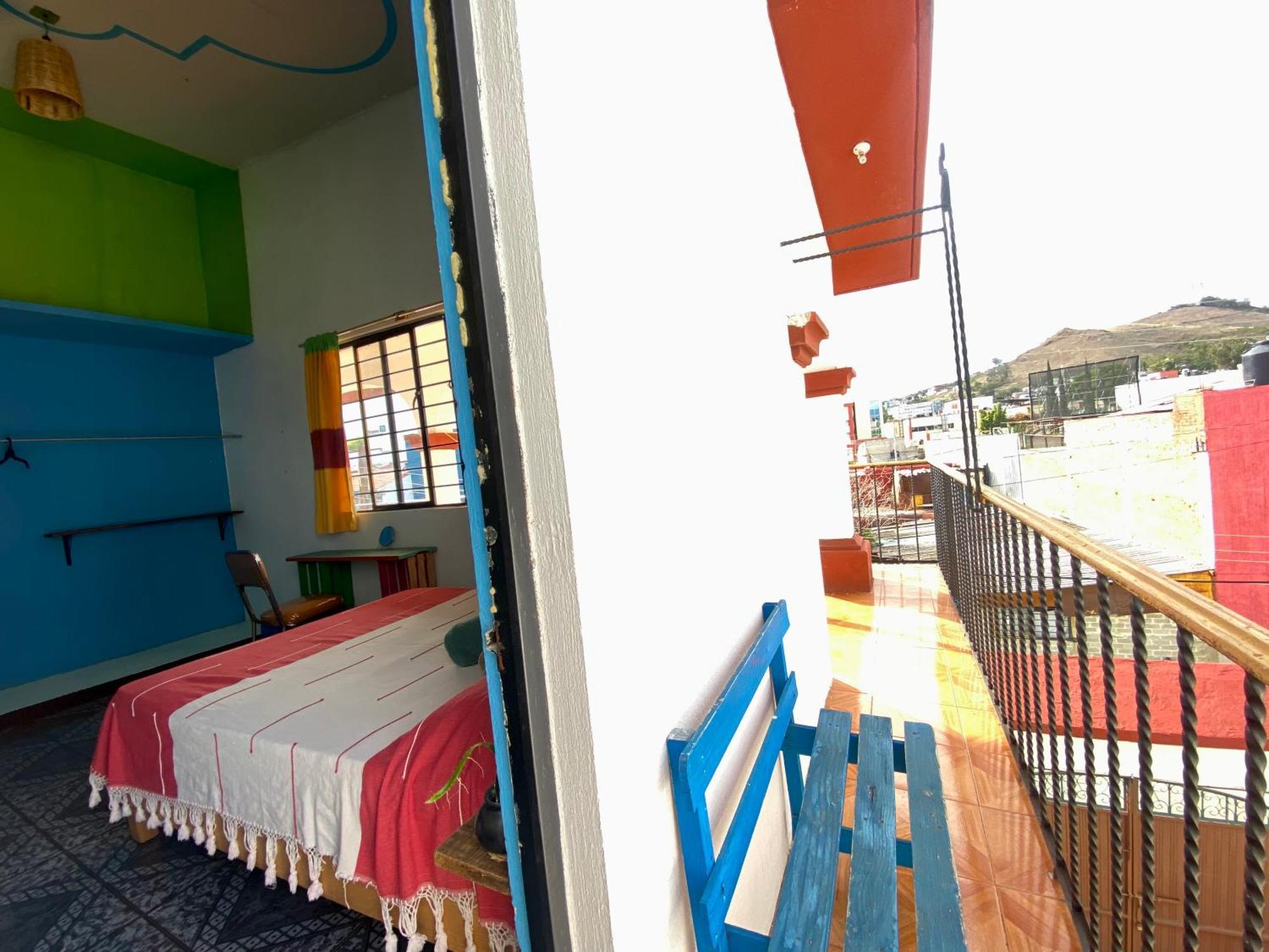 Casa El Mundo Vandrarhem Oaxaca Exteriör bild